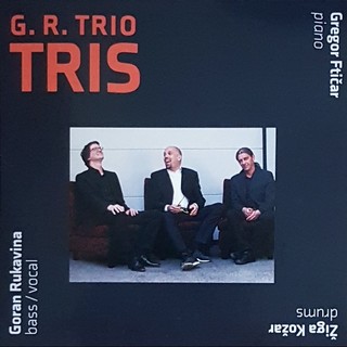 G.R. Trio: Tris