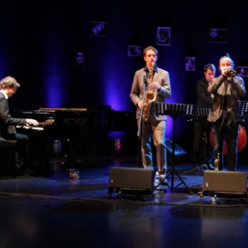 Sharp 6 (w/ Lenart Krečič, Miha Koren, Tomaž Gajšt, Jaka Kopač, Janez Gabrič) in Novo Mesto (SLO), 2015 <em>Photo: Dolenjski list</em>